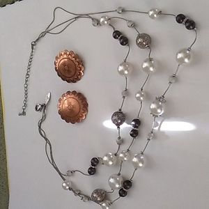 NEW YORK 18 inch necklace